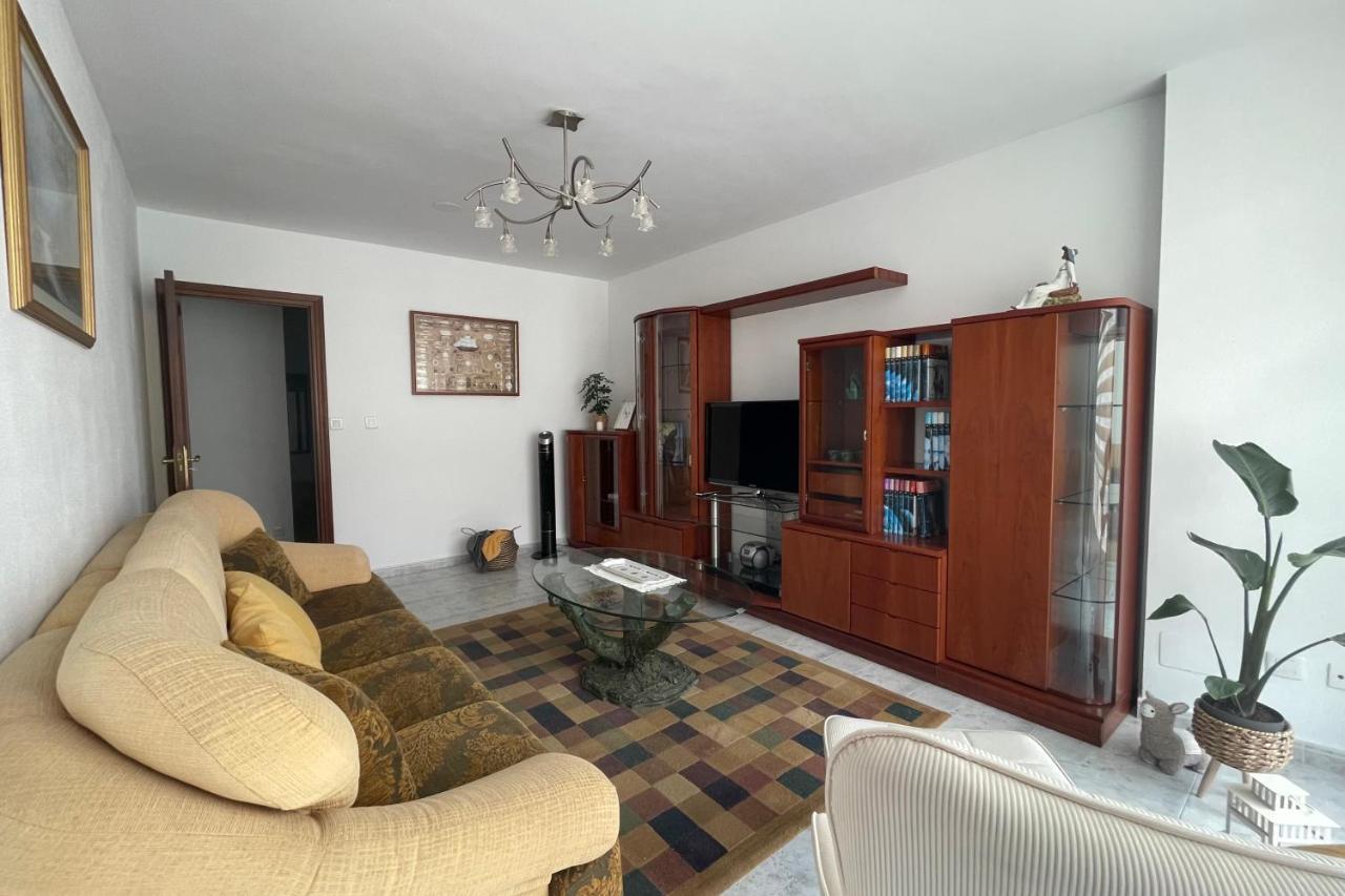Sanmar Apartment Finisterre Ngoại thất bức ảnh